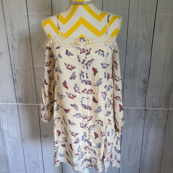 Cream Butterfly Dress - Picture 11 of 14